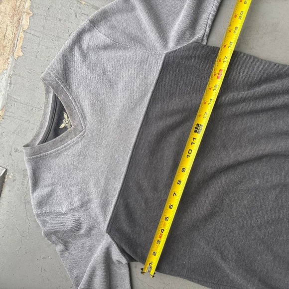 Faded Glory Vintage Grey and white striped V-neck sweater Size Small - Picture 6 of 6